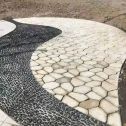 洛阳 黄金麻冰裂纹地铺石工地铺装案例