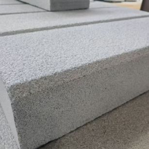 洛阳 芝麻灰荔枝面路沿石