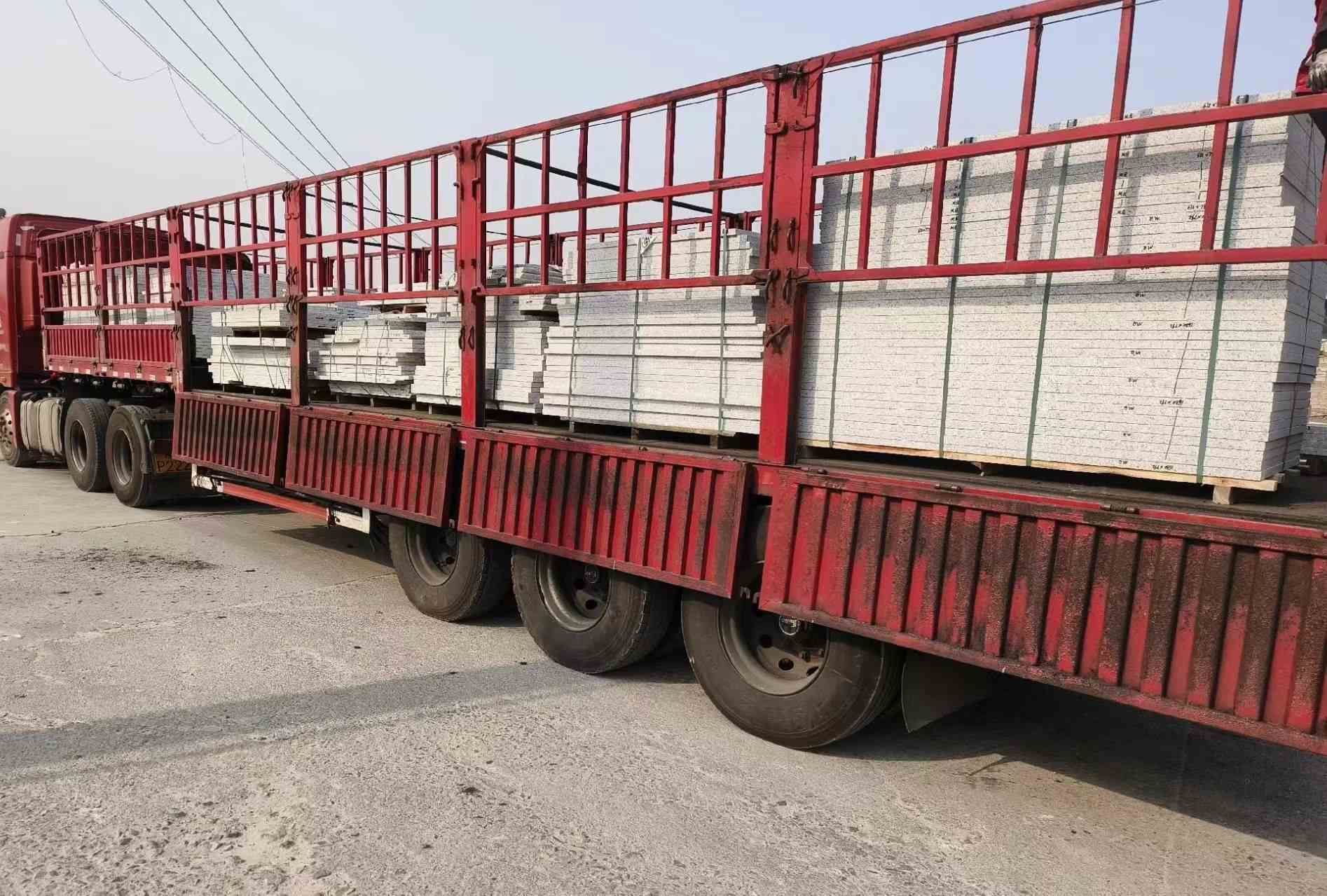 洛阳 白麻荔枝面外墙干挂，工厂装车日常