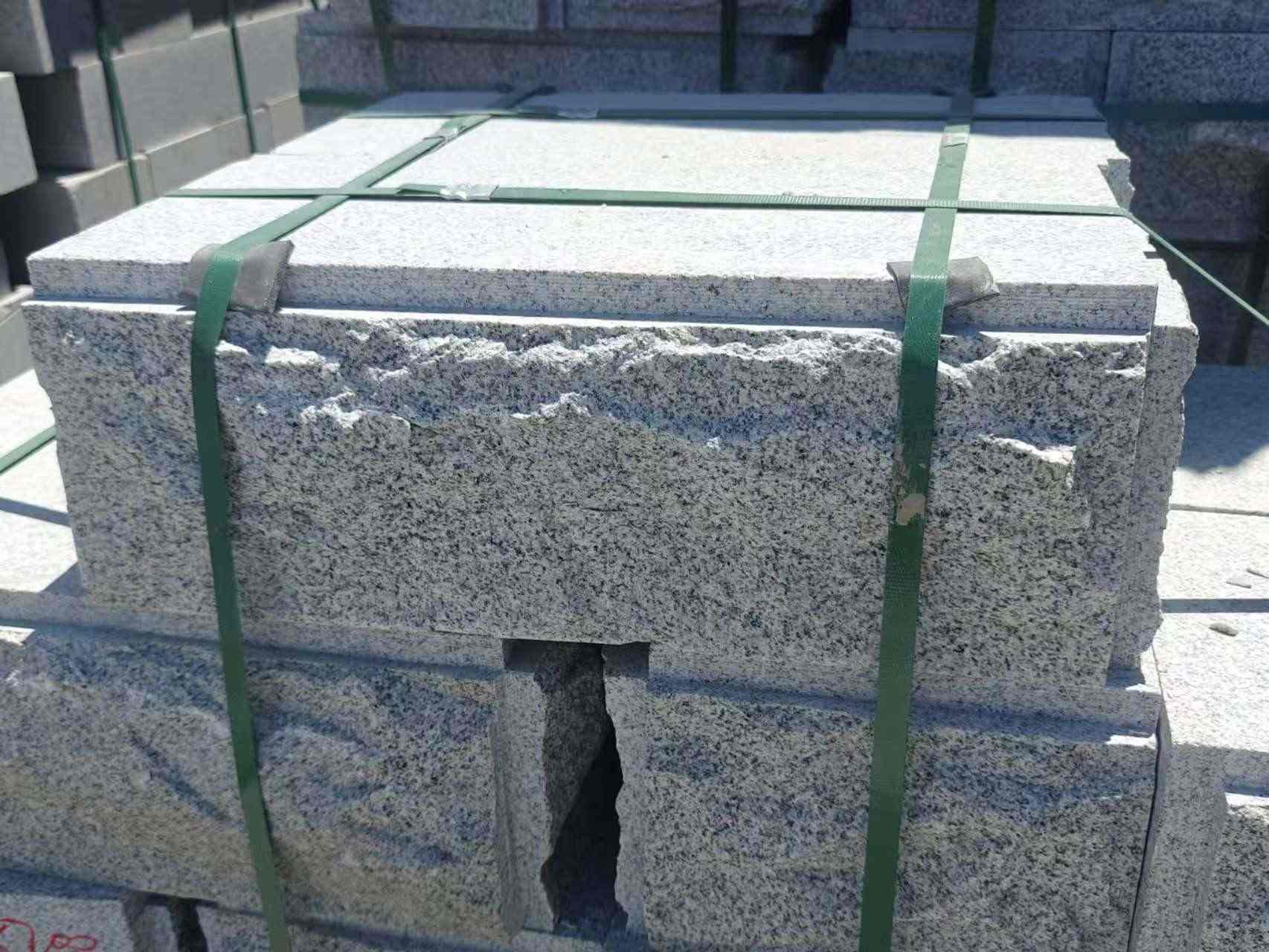 洛阳 芝麻白花岗岩自然面成品