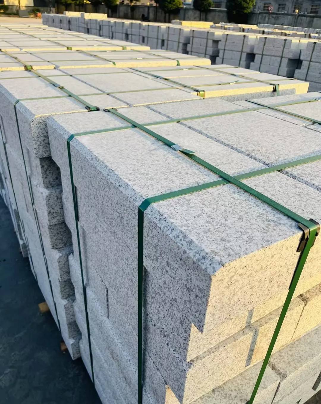 洛阳 白麻花岗岩路沿石，马路牙子，路缘石，平石，立缘石等