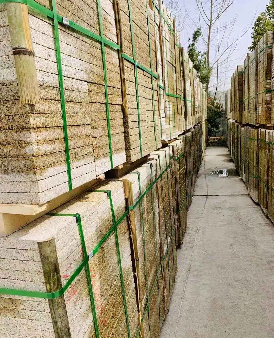 洛阳 黄金麻花岗岩荔枝面地铺石