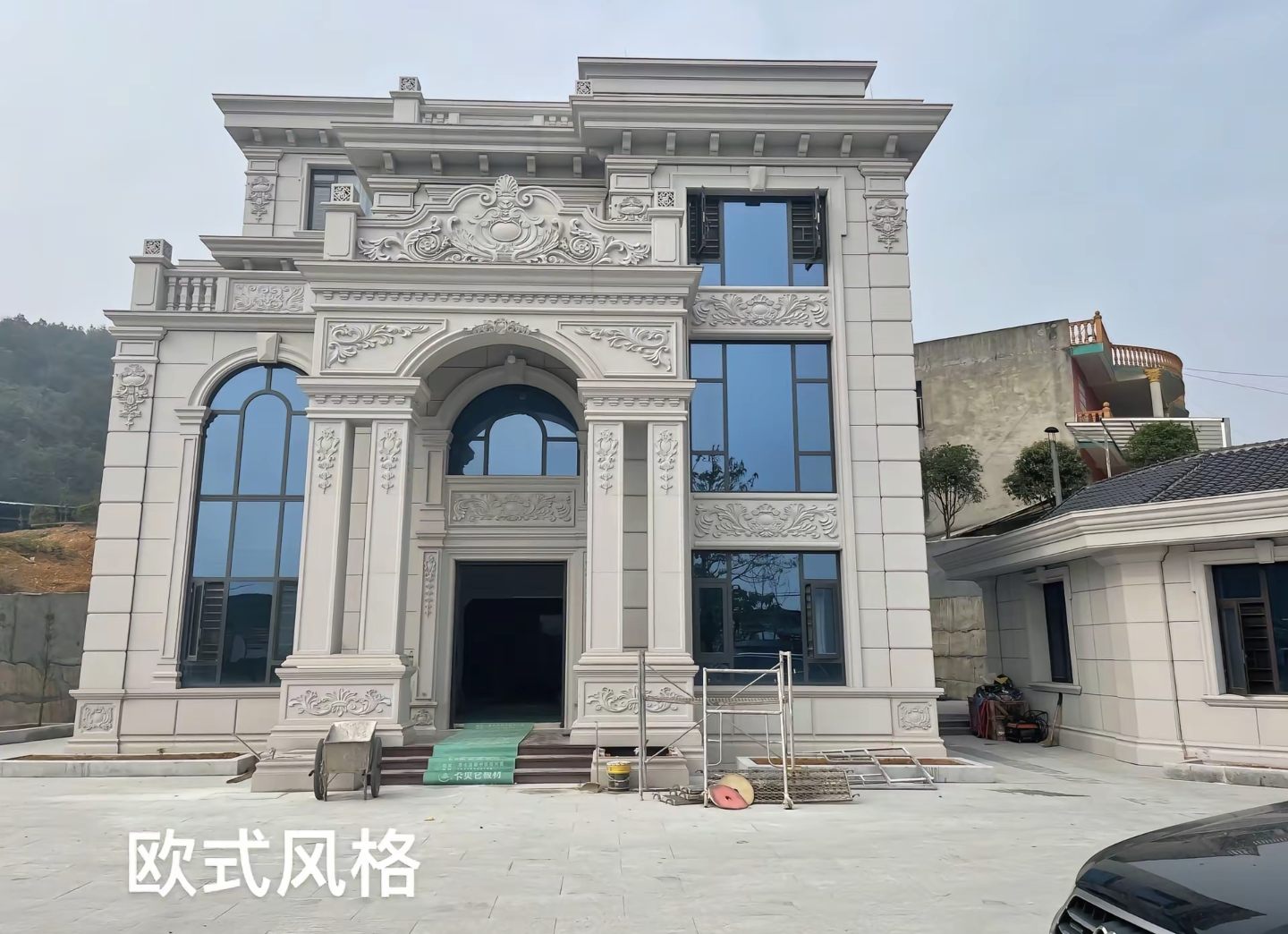 洛阳 白麻花岗岩别墅外墙干挂