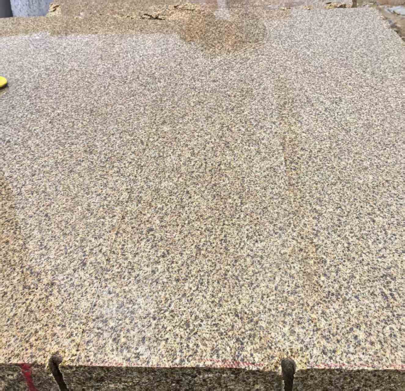 洛阳 黄金麻花岗岩石材方料