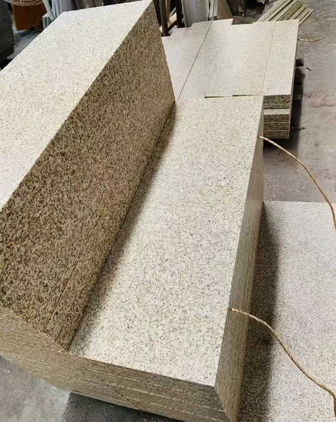 洛阳 黄金麻荔枝面外墙干挂成品